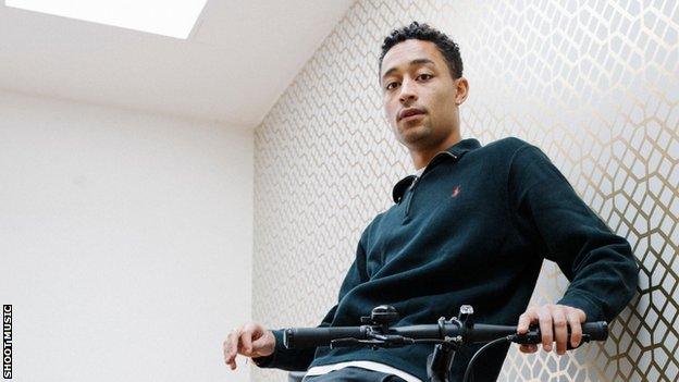 Loyle Carner