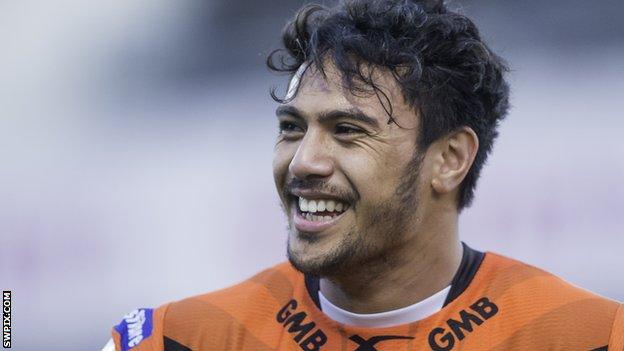 Denny Solomona