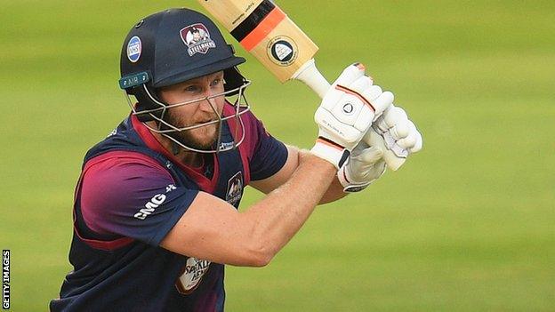 Alex Wakely bats for Northants