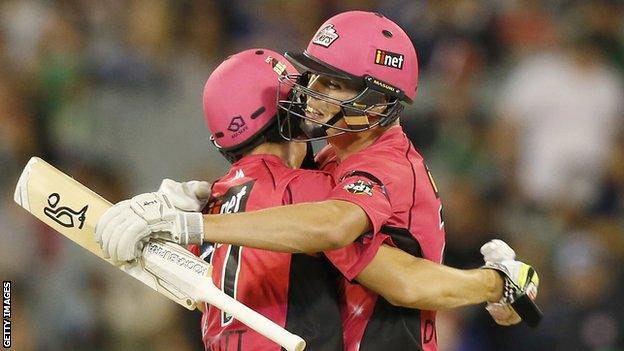 Sydney Sixers' Ben Dwarshuis and Sean Abbott