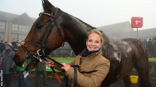 Madeleine Tylicki with Punchestown winner First To Boogie