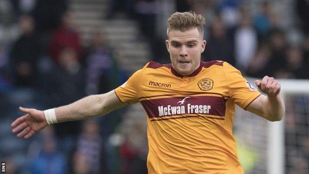 Chris Cadden in action for Motherwell