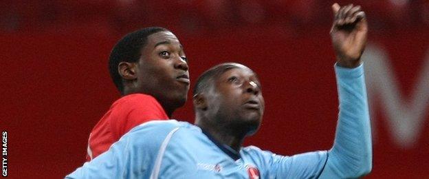 Tobi Sho-Silva playing fo Charlton in the FA Youth Cup