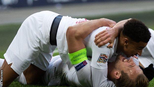 Jesse Lingard (top) and Harry Kane