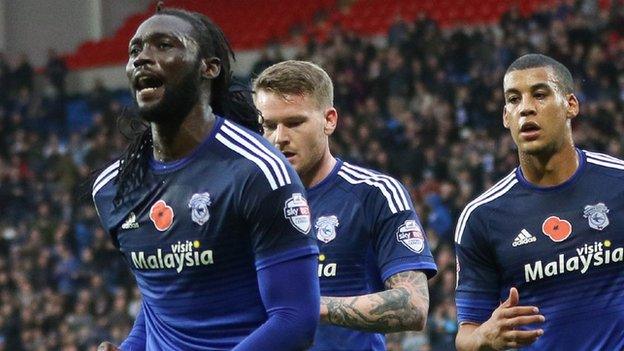 Cardiff City celebrate Kenwyne Jones' goal against Rading