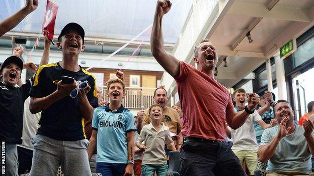 Ageas Bowl crowds watch England's win against Australia in the third Ashes Test