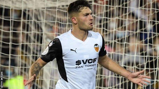 Valencia striker Hugo Duro