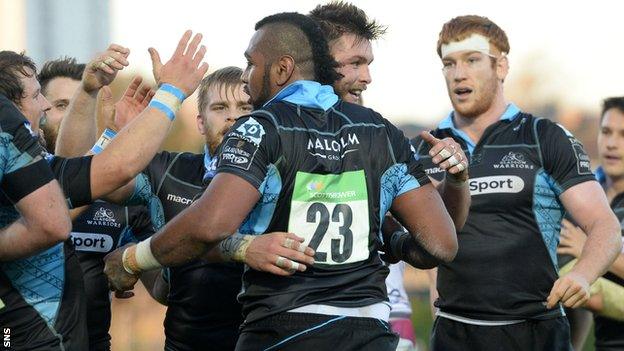 Glasgow Warriors players celebrating