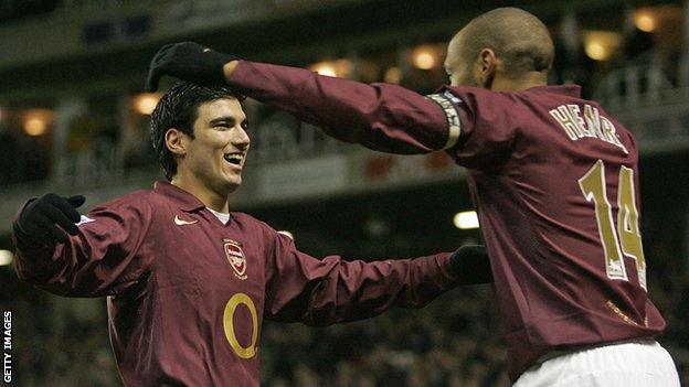 Jose Antonio Reyes and Thierry Henry