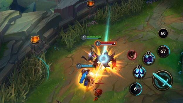 League of Legends players have hit out at Riot Games