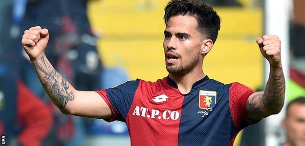 Suso celebrates scoring for Genoa