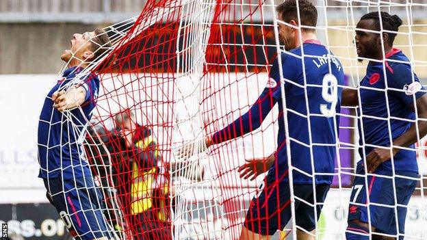 Hearts' Ross Callachan celebrates scoring