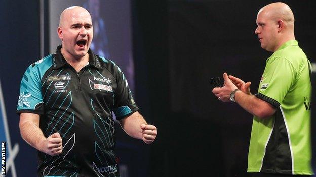 Rob Cross beats Michael van Gerwen