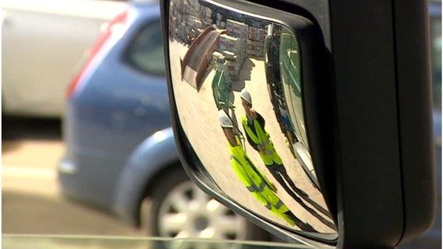 New mirrors on lorries