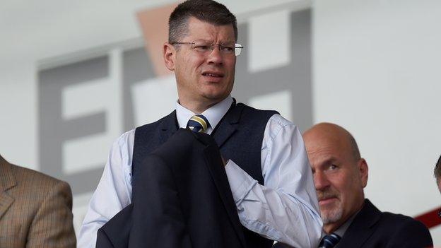 Rangers have called for the suspension of SPFL chief executive Neil Doncaster