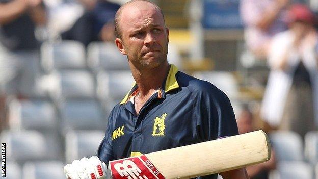 Jonathan Trott