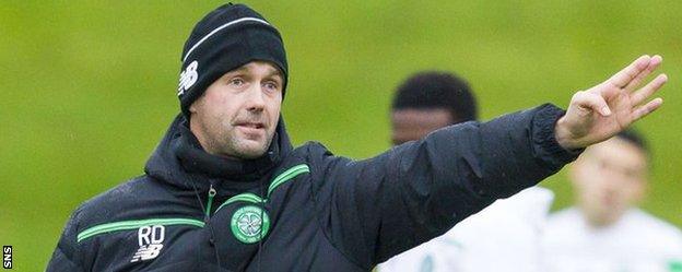 Celtic manager Ronny Deila directs his players during training