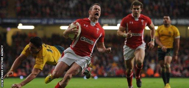 Shane Williams played his last Test for Wales in December 2011 against Australia