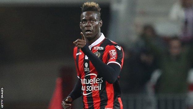 Nice's Italian striker Mario Balotelli