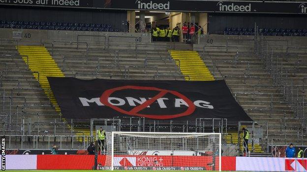 Eintracht Frankfurt fans' protest