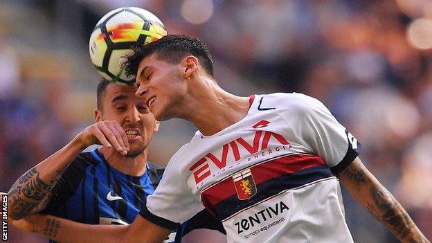 Pietro Pellegri in action for Genoa