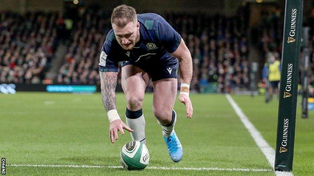 Stuart Hogg