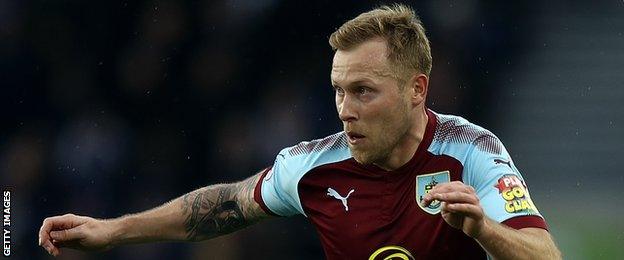 Burnley midfielder Scott Arfield