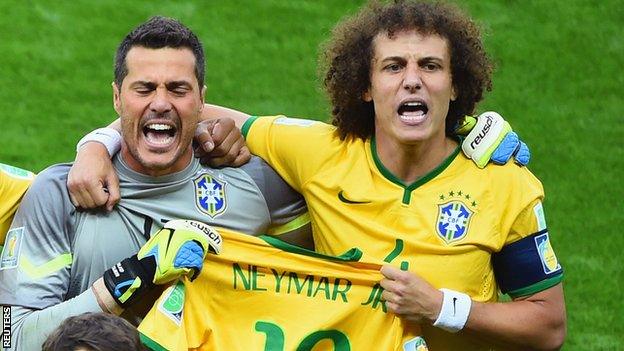 David Luiz and Julio Cesar