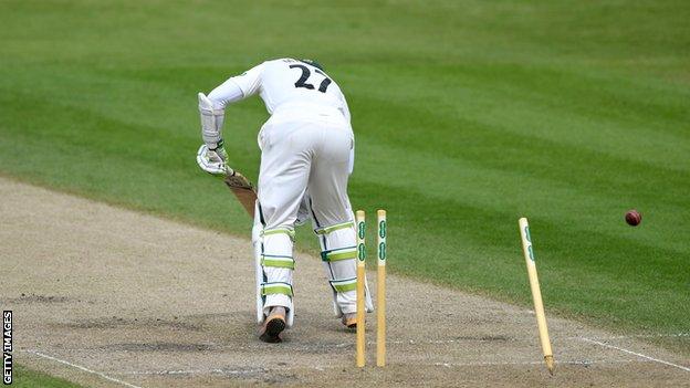 Jake Ball bowls Daryl Mitchell