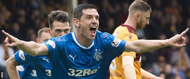 Rangers' Graham Dorrans celebrates against Motherwell