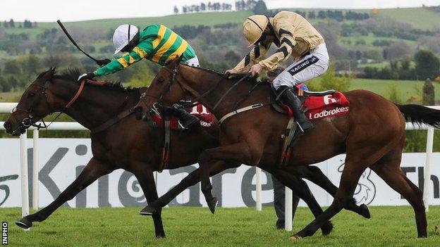 Unowhatimeanharry beat Nichols Canyon by a head in the Champion Stayers' Hurdle at Punchestown