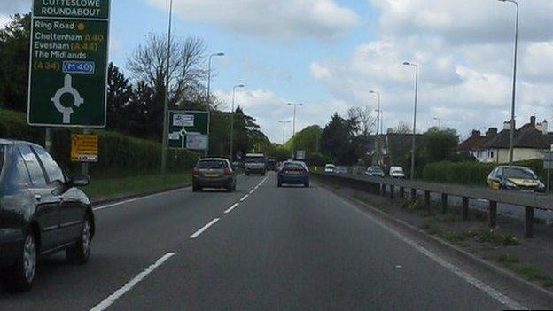 A40 approach to Cutteslowe roundabout