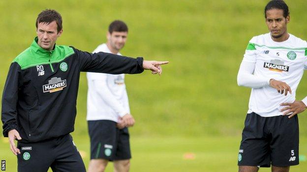 Celtic manager Ronny Deila and Virgil van Dijk in training