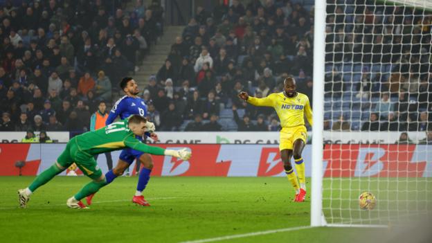 Serene Dynamo Kyiv 0-2 Crystal Palace: Eagles Claim Win Despite Having Borna Sosa Sent Off Image in 4K Serene Dynamo Kyiv 0-2 Crystal Palace: Eagles Claim Win Despite Having Borna Sosa Sent Off Image in 4K