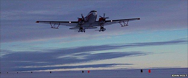 DC-3 plane