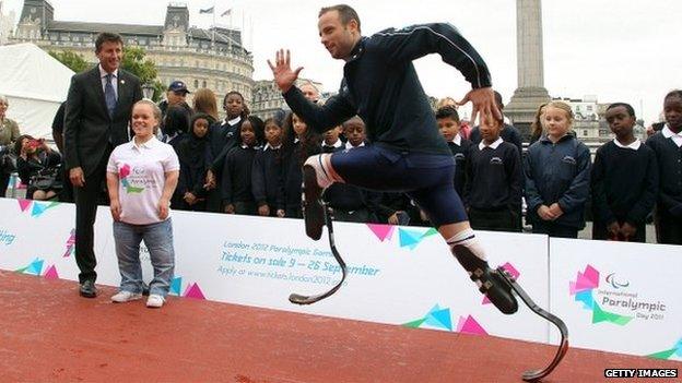 Oscar Pistorius shows off his skills