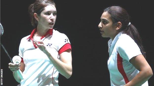 Heather Olver (l) and Mariana Agathangelou