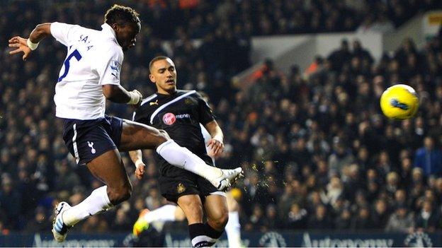 Tottenham's Louis Saha scores