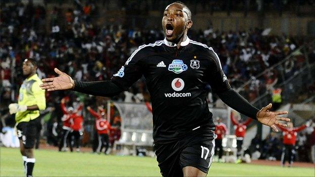 Benni McCarthy could not score for Orlando Pirates on Sunday