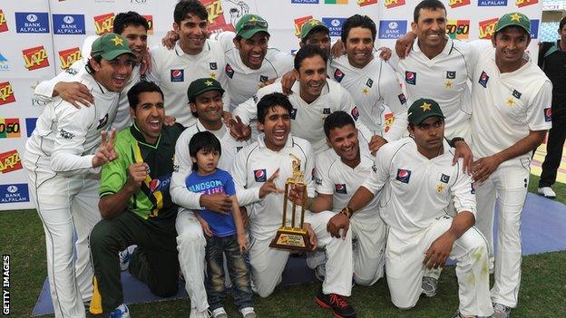 Pakistan with the Test series trophy