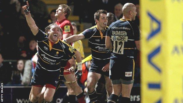 Andy Goode celebrates Worcester's Premiership win over Saracens