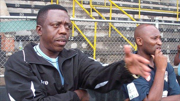 Zimbabwe caretaker coach Rahman Gumbo and Peter Ndlovu (right)