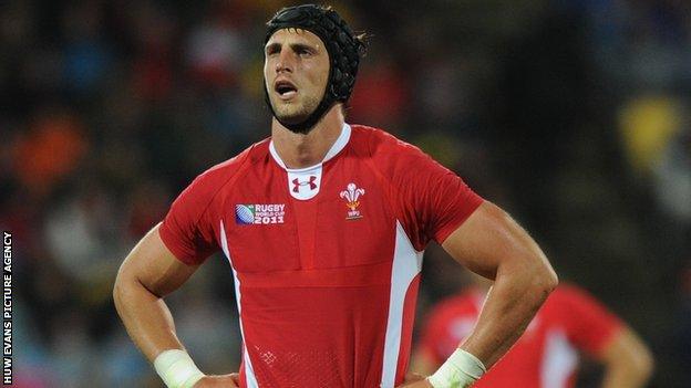 Luke Charteris