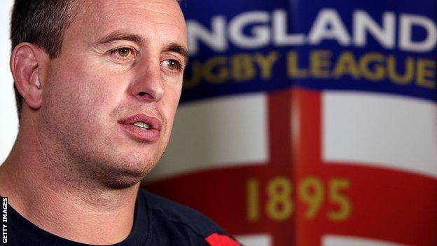 England rugby union coach Steve McNamara is to reveal his elite training squad