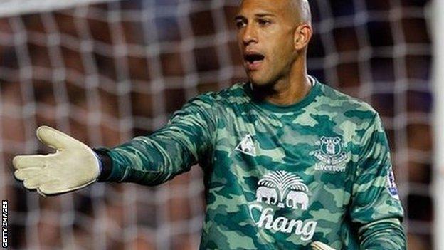 Everton keeper Tim Howard