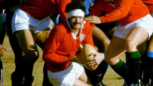 Mervyn Davies went on two victorious British and Irish Lions tours in 1971 and 1974.