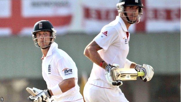 Jonathan Trott and Kevin Pietersen hold the key to England's chances of a record Test run chase