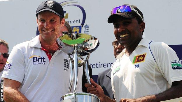 Captains Andrew Strauss and Mahela Jayawardene with the Test series trophy