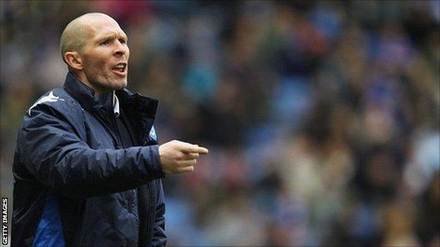 Portsmouth manager Michael Appleton