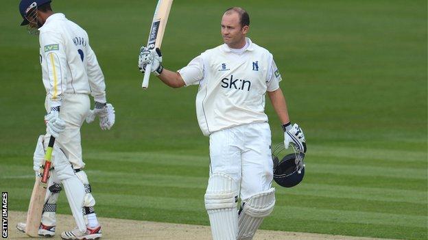 Jonathan Trott